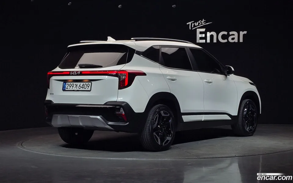 Kia Seltos 1.6 2WD 2024 — миниатюра 2