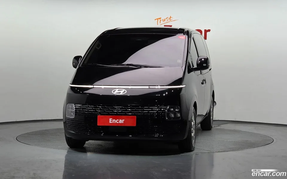 Hyundai Staria L3.5 3 2025 — миниатюра 3
