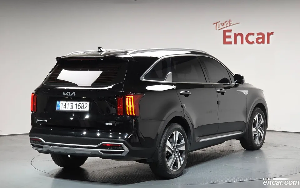 Kia Sorento HEV 1.6 2WD 2022 — миниатюра 2