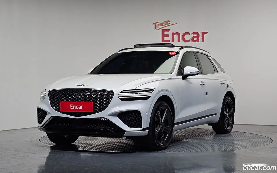 Genesis GV70 2.2 AWD 2023 — фото 1, купить с доставкой в Москву