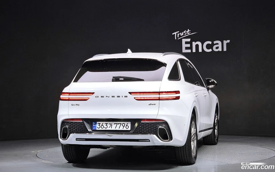 Genesis GV70 2.5T AWD 2022 — миниатюра 4