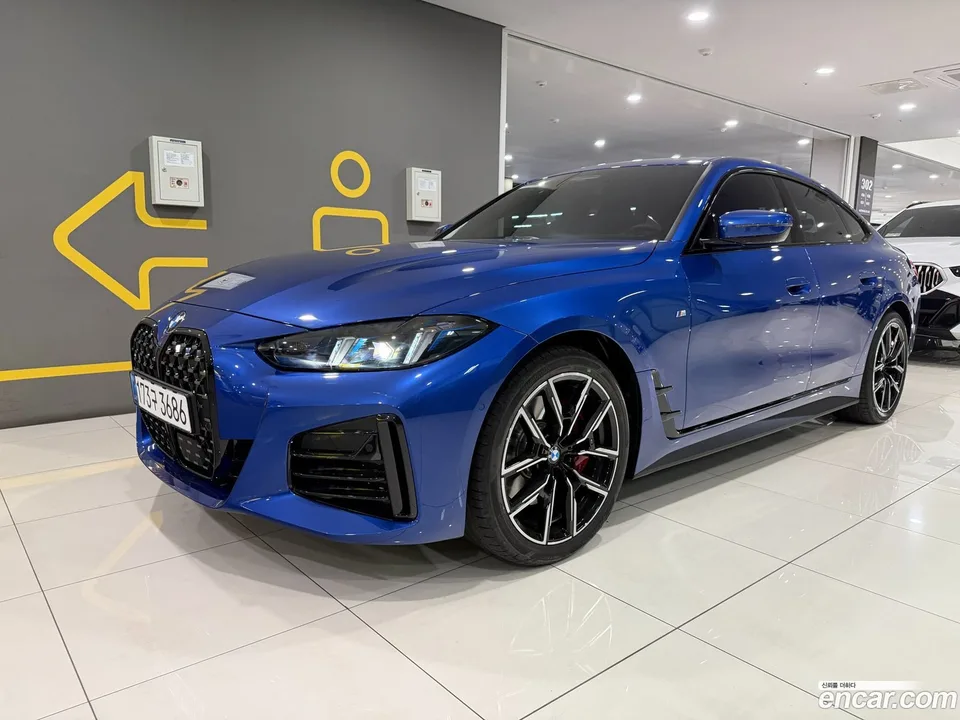 BMW 4 Series 420i M 2025 — фото 1, купить с доставкой в Москву