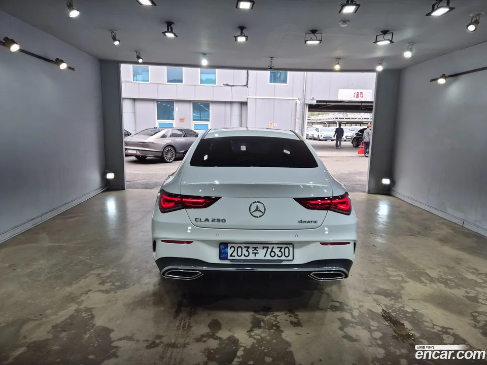 Mercedes-Benz CLA-Class CLA250 4MATIC 2023 — миниатюра 4