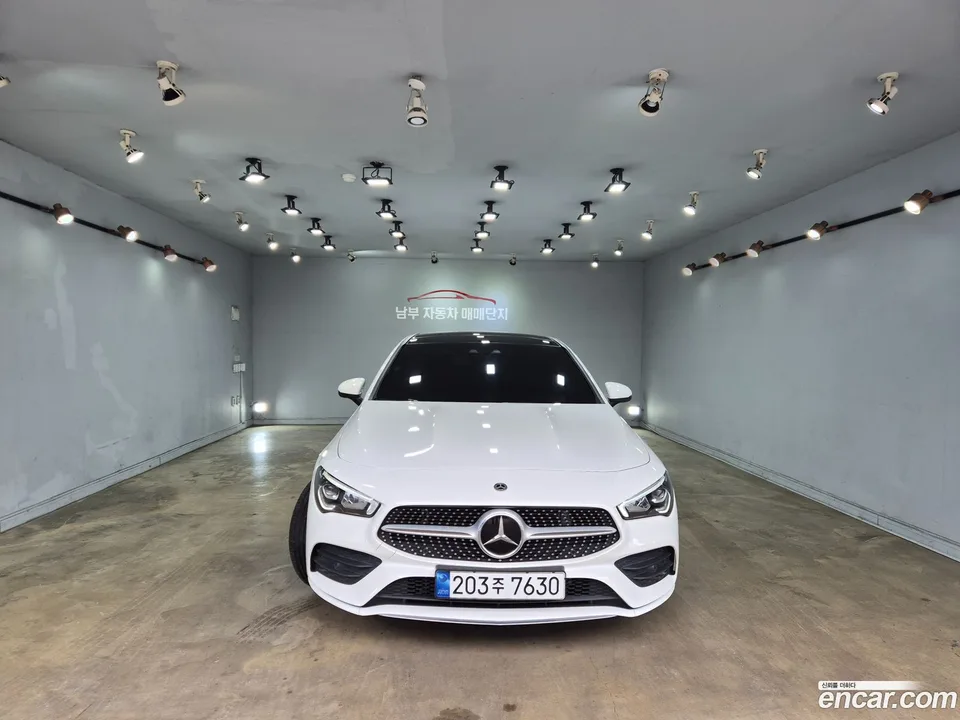 Mercedes-Benz CLA-Class CLA250 4MATIC 2023 — фото 1, купить с доставкой в Москву