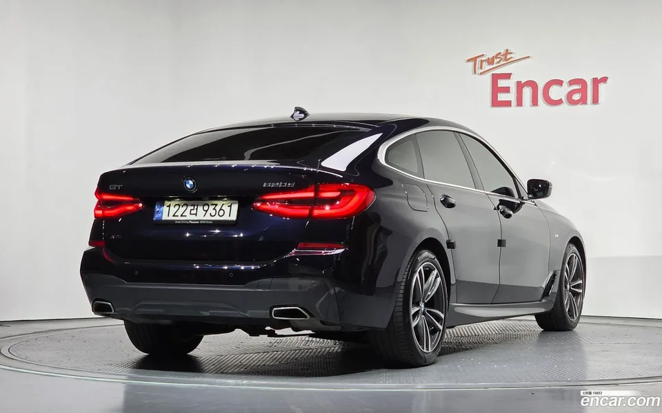 BMW 6 Series GT 620d xDrive M 2023 — миниатюра 2