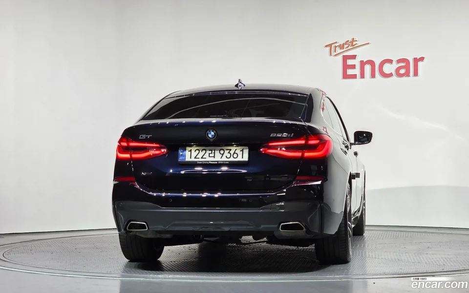 BMW 6 Series GT 620d xDrive M 2023 — миниатюра 4