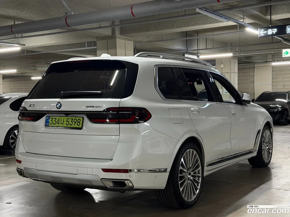 BMW X7 xDrive 40i 7 2025 — миниатюра 2