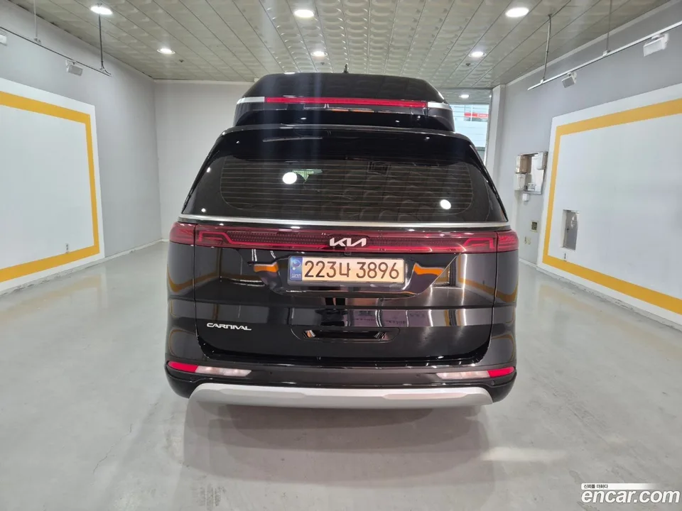 Kia Carnival 9 2022 — миниатюра 2