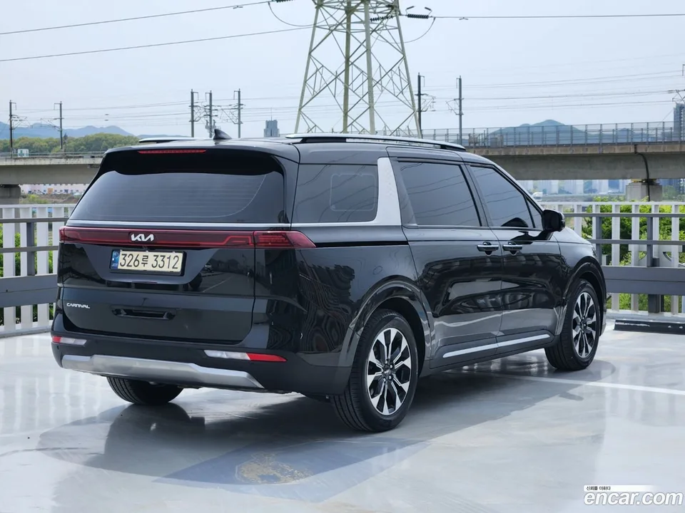 Kia Carnival 9 2022 — миниатюра 5