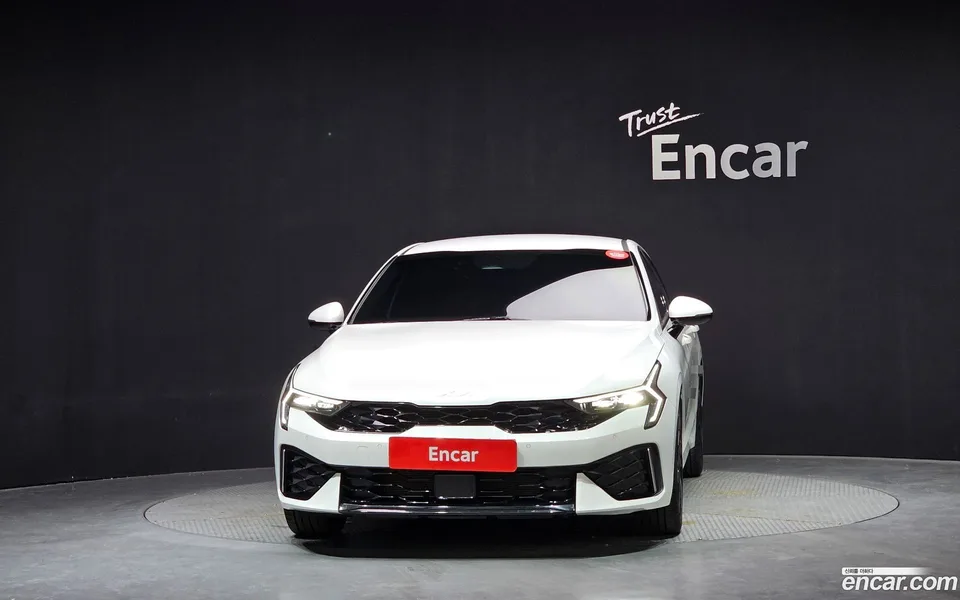 Kia K 5 2.0 2023 — миниатюра 3