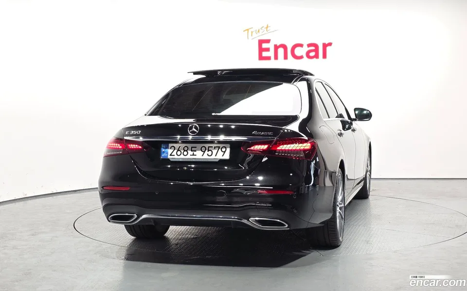 Mercedes-Benz E-Class E350 4MATIC AMG Line 2022 — миниатюра 4