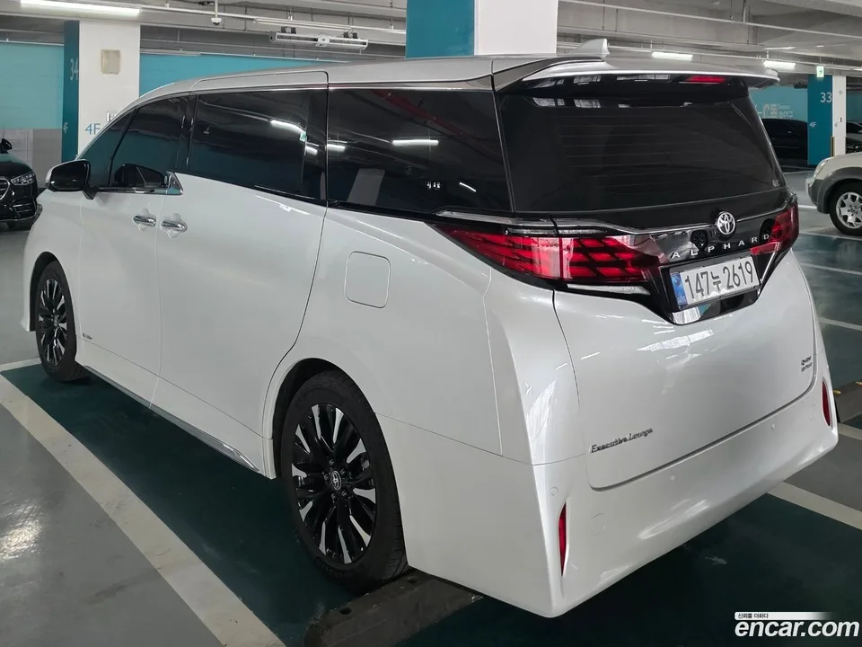 Toyota Alphard 2.5 HEV AWD 2025 — миниатюра 3