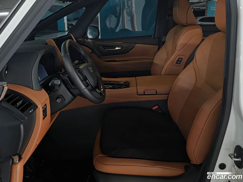 Toyota Alphard 2.5 HEV AWD 2025 — миниатюра 5