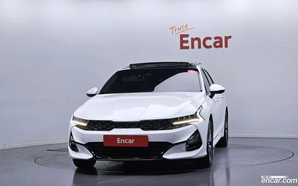Kia K5 2.0 2023 — миниатюра 3