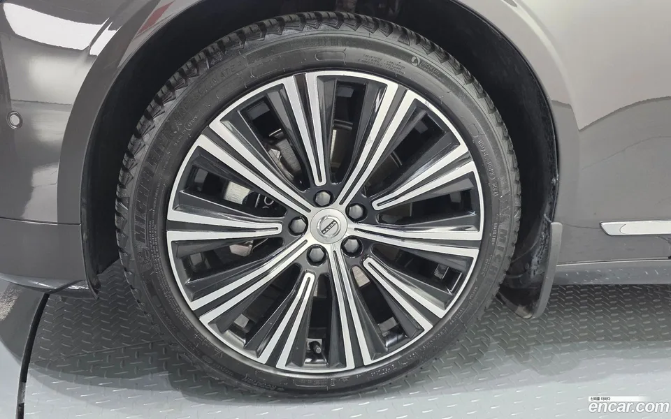 Volvo S90 B5 2023 — миниатюра 5