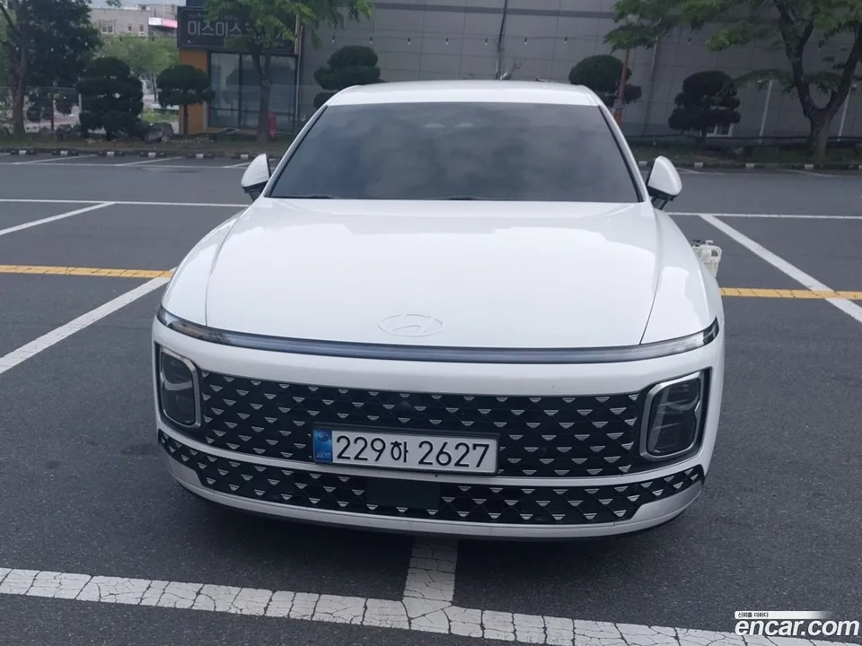 Hyundai Grandeur Hybrid 2025 — миниатюра 3
