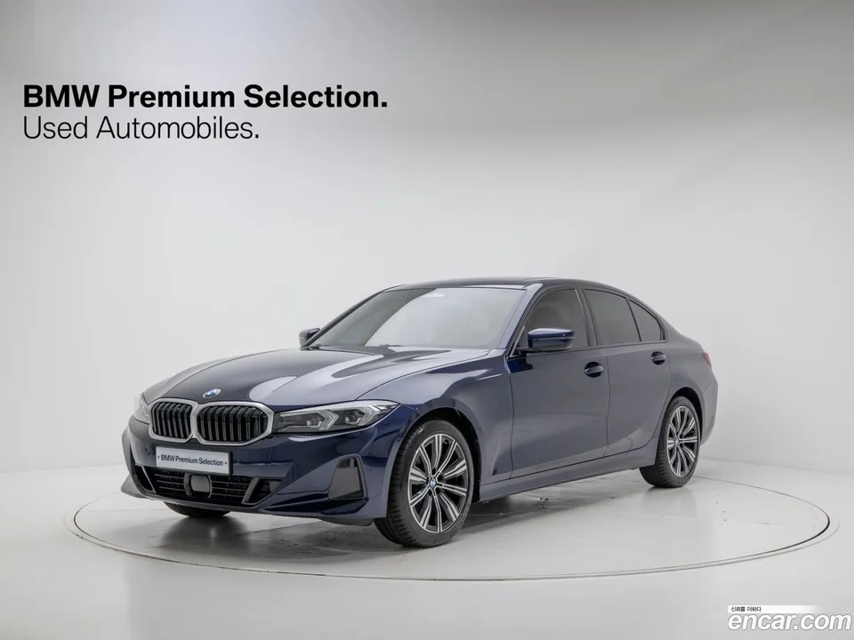 BMW 3 Series 320i 2025 — фото 1, купить с доставкой в Москву
