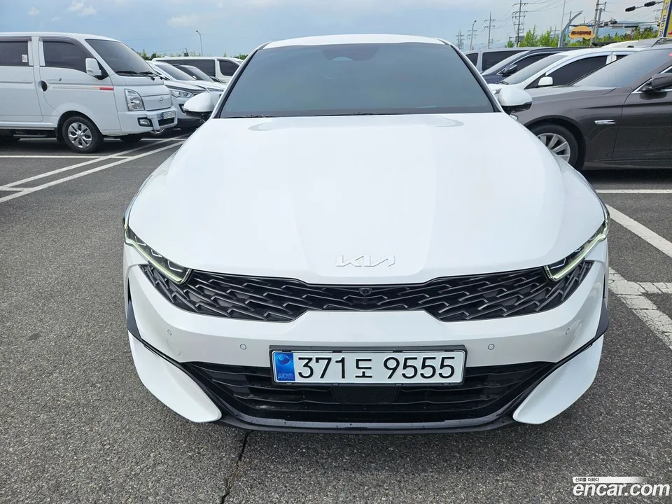 Kia K5 2.0 2023 — миниатюра 3
