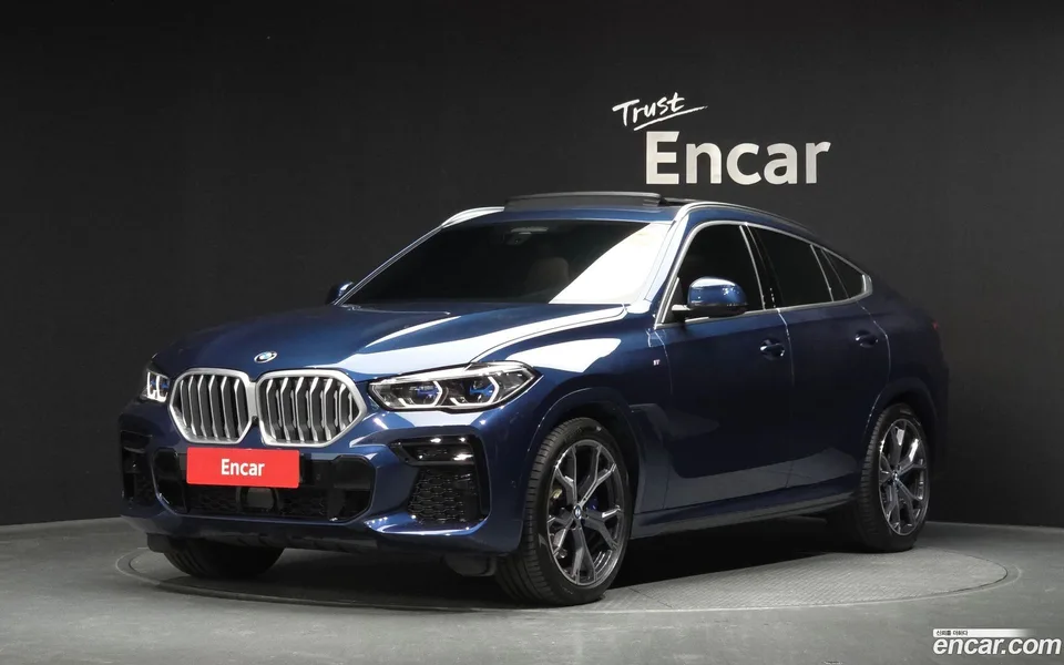 BMW X6 xDrive30d M 2023 — фото 1, купить с доставкой в Москву