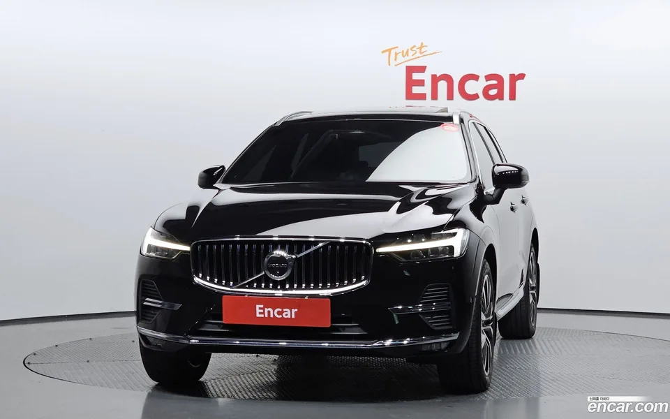 Volvo XC60 B6 2023 — миниатюра 3