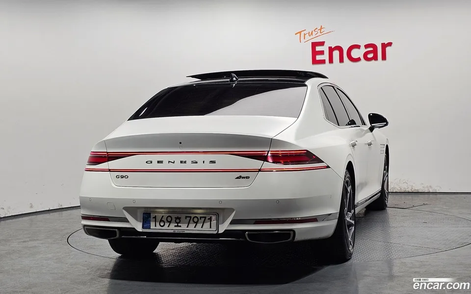 Genesis G90 3.5 AWD 2023 — миниатюра 4