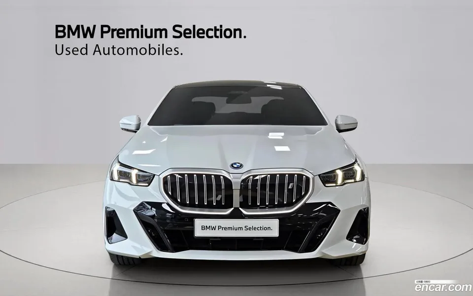 BMW i5 eDrive 40 M 2023 — миниатюра 3