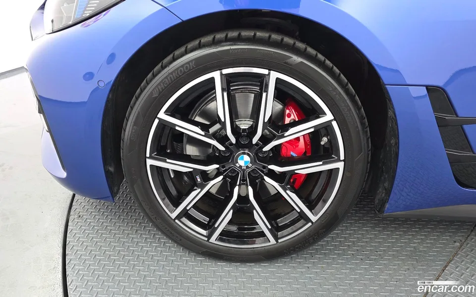 BMW 4 Series 420i M 2025 — миниатюра 5