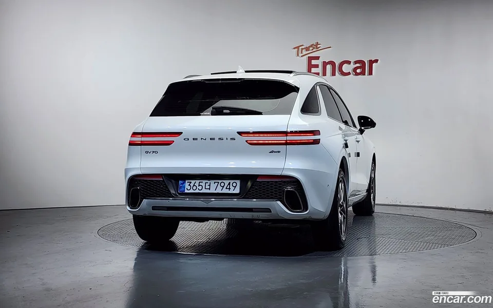 Genesis GV70 2.5T AWD 2023 — миниатюра 4