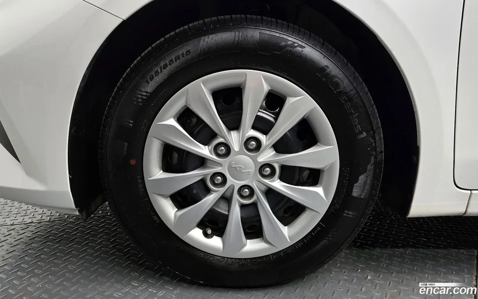 Kia K3 1.6 2022 — миниатюра 5