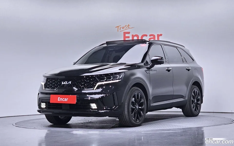 Kia Sorento 2.5T 2WD 2022 — фото 1, купить с доставкой в Москву