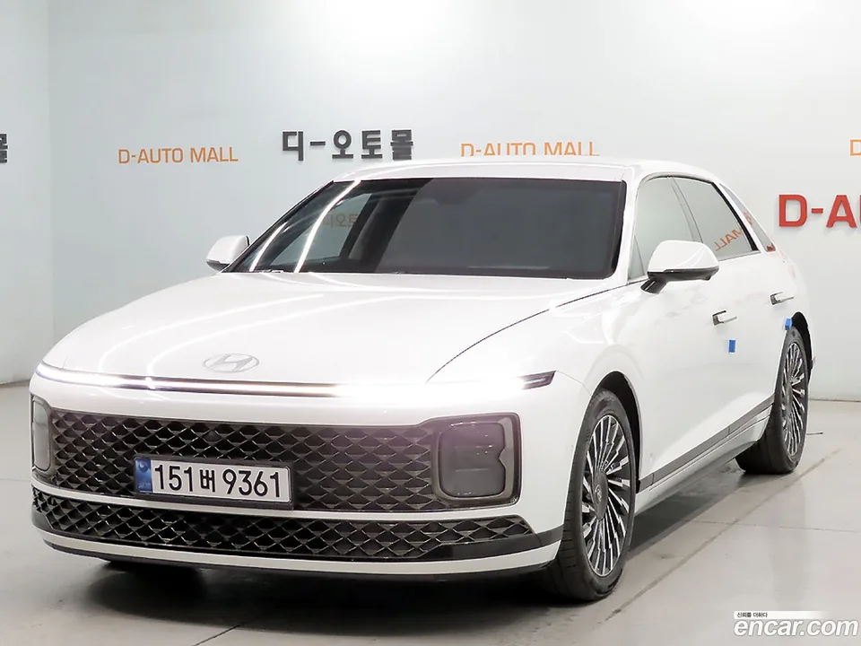 Hyundai Grandeur Hybrid 2023 — фото 1, купить с доставкой в Москву