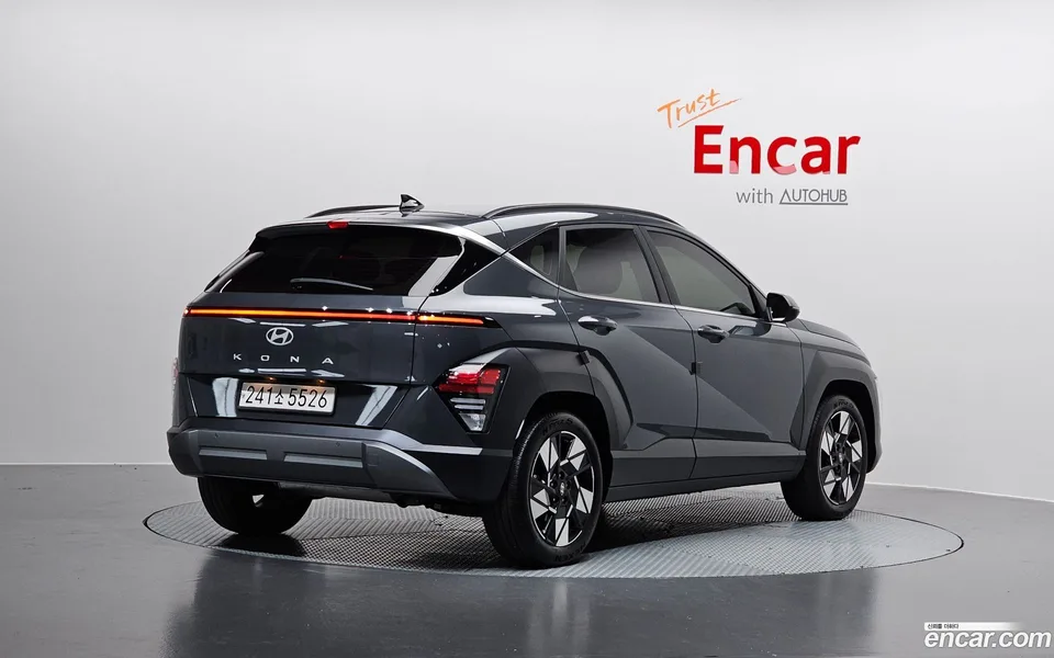 Hyundai Kona Hybrid 2023 — миниатюра 2