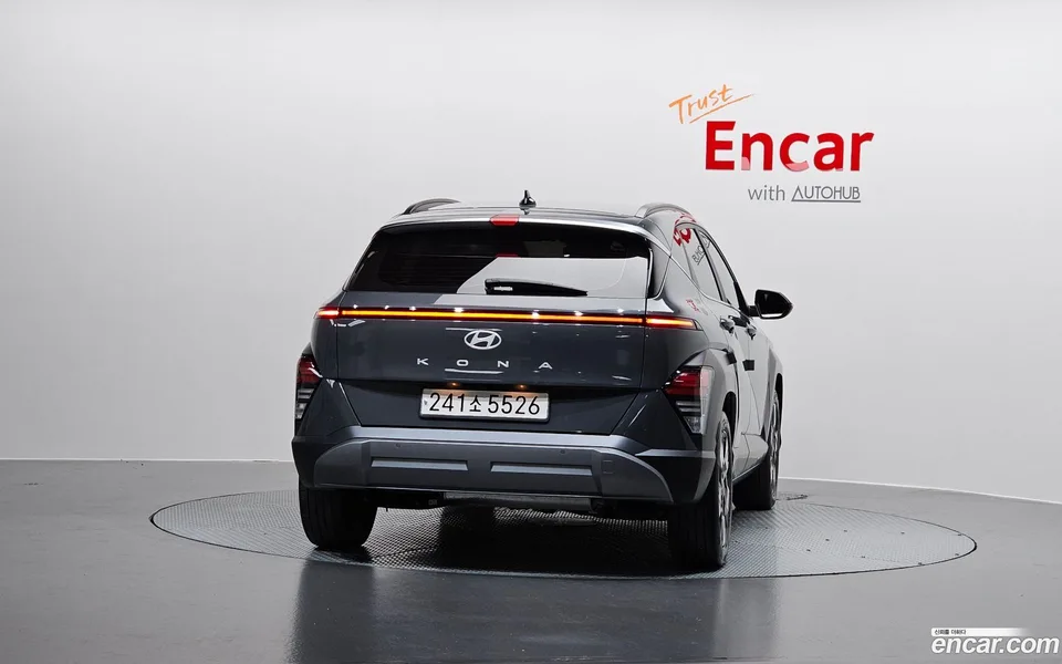 Hyundai Kona Hybrid 2023 — миниатюра 4