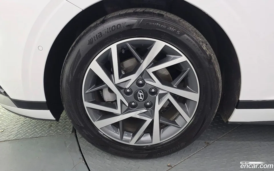 Hyundai Grandeur Hybrid 2023 — миниатюра 5
