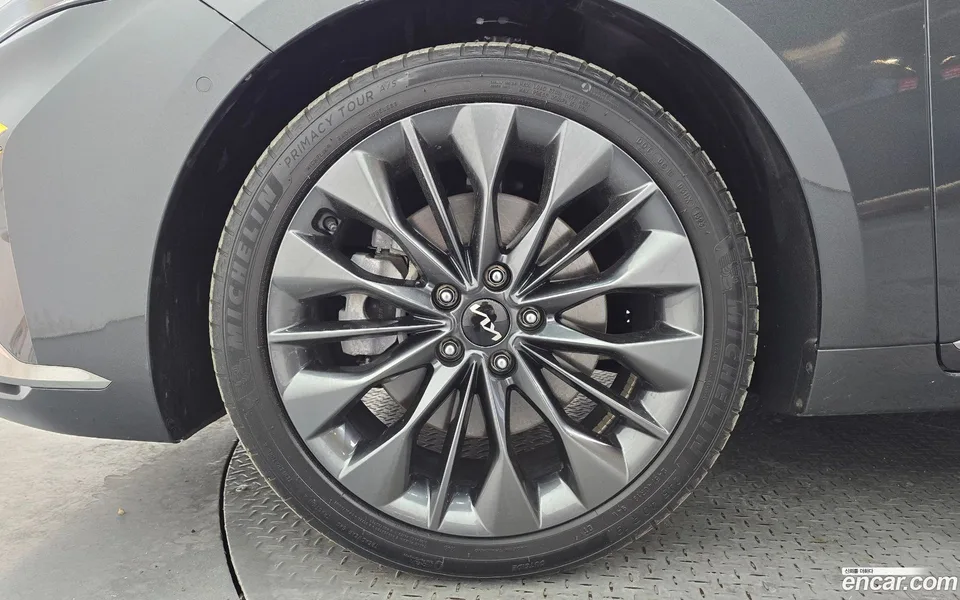 Kia K8 2.5 2WD 2023 — миниатюра 5