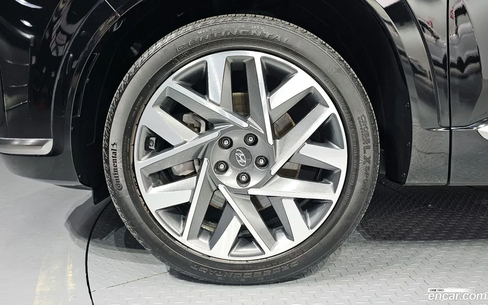 Hyundai SantaFe 2.5T 2WD 2023 — миниатюра 5