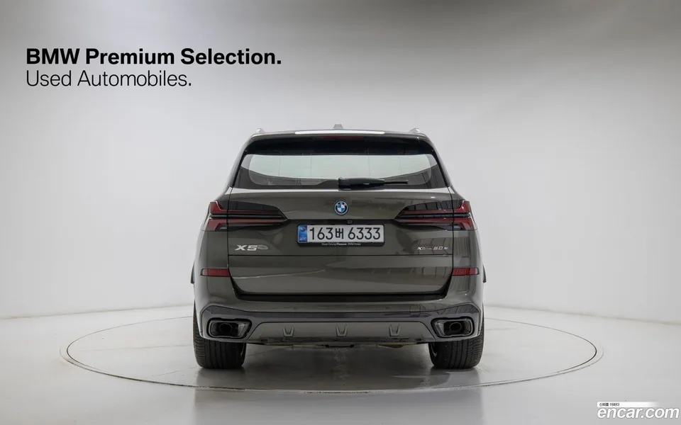 BMW X5 xDrive 50e M 2025 — миниатюра 4