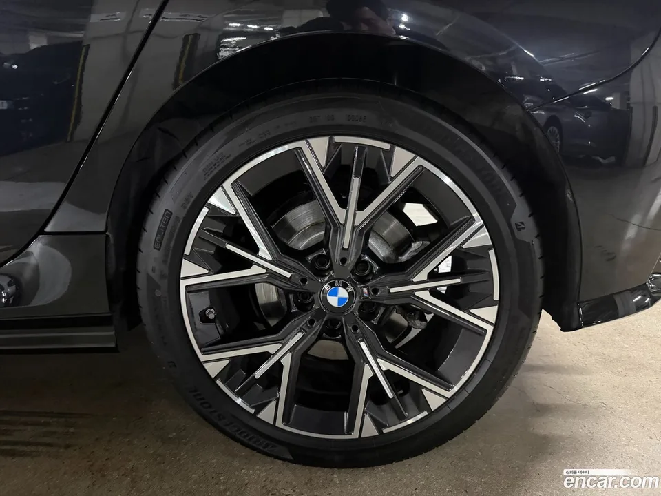BMW 1 Series 120 M 2025 — миниатюра 5