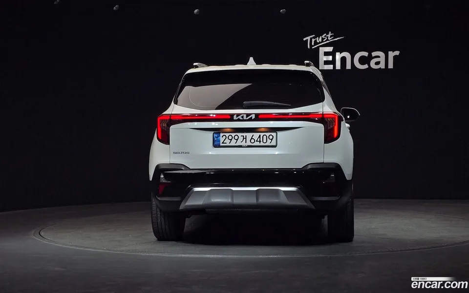 Kia Seltos 1.6 2WD 2024 — миниатюра 4