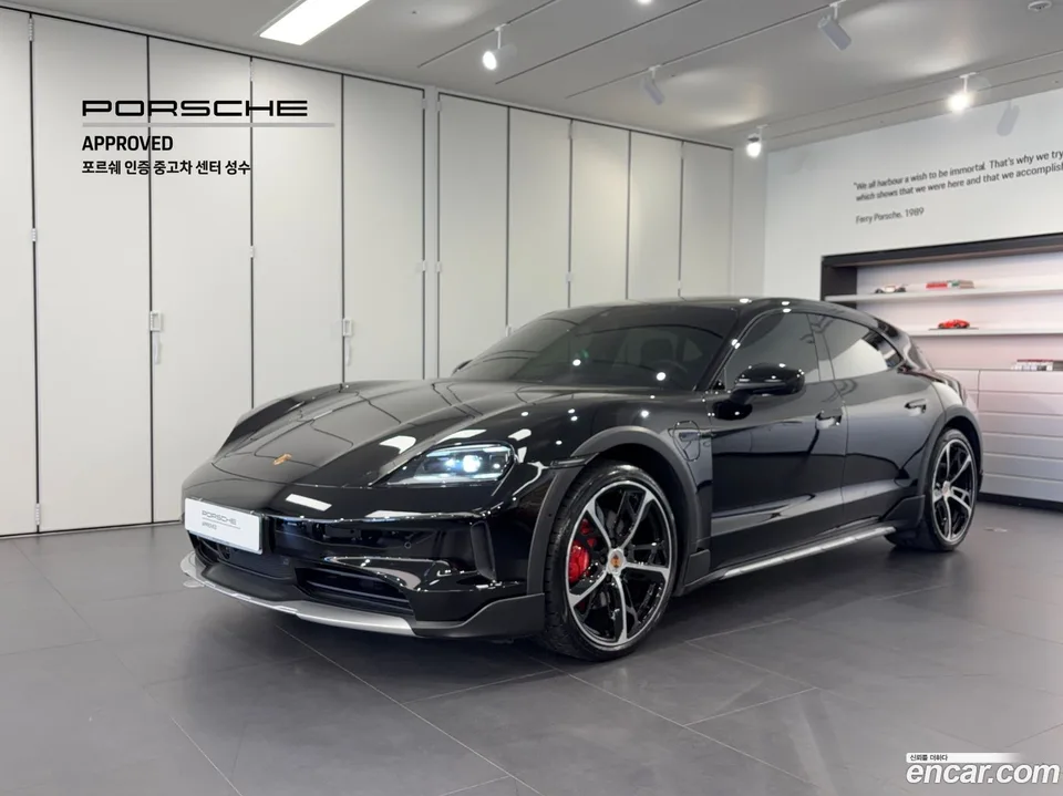 Porsche Taycan 4S 2025 — фото 1, купить с доставкой в Москву