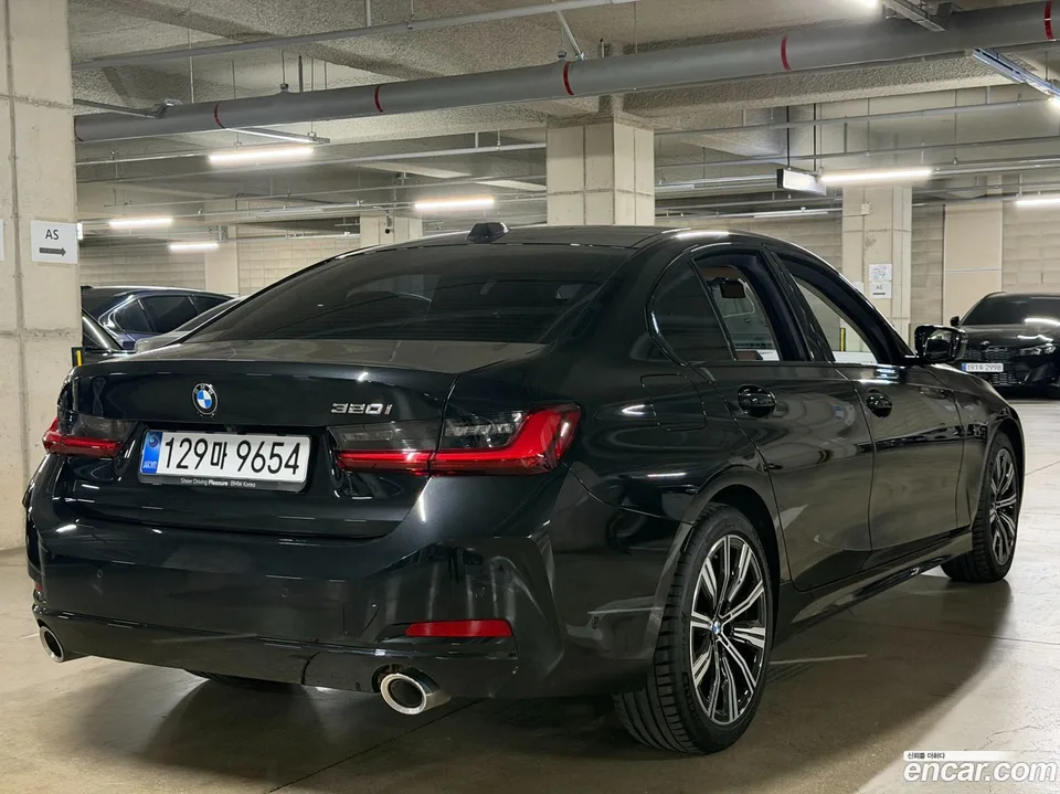BMW 3 Series 320i 2025 — миниатюра 2