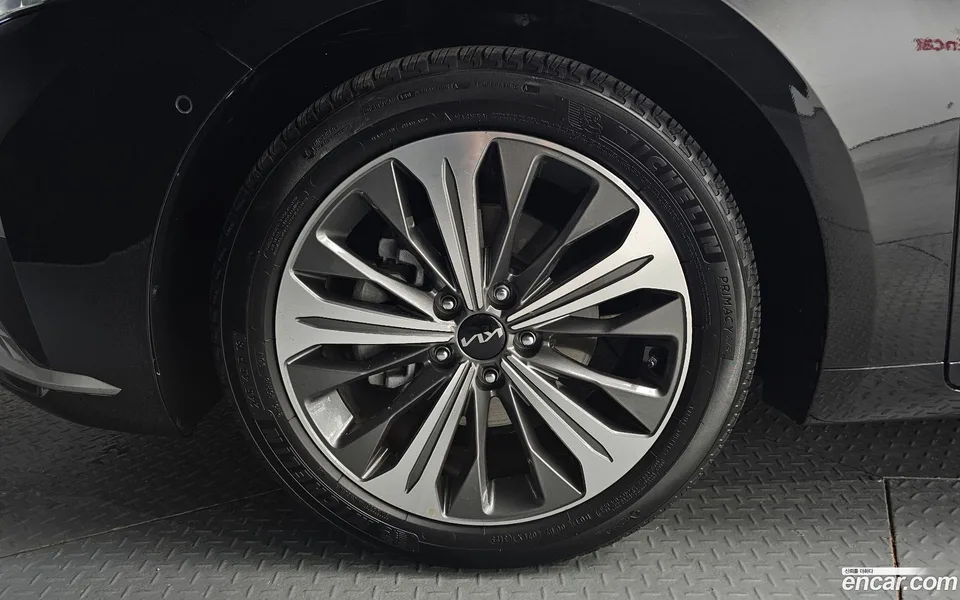 Kia K8 Hybrid 2023 — миниатюра 5