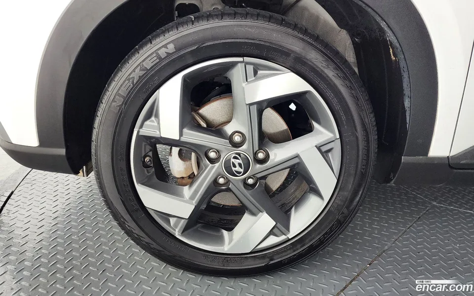 Hyundai Venue 1.6 2023 — миниатюра 5