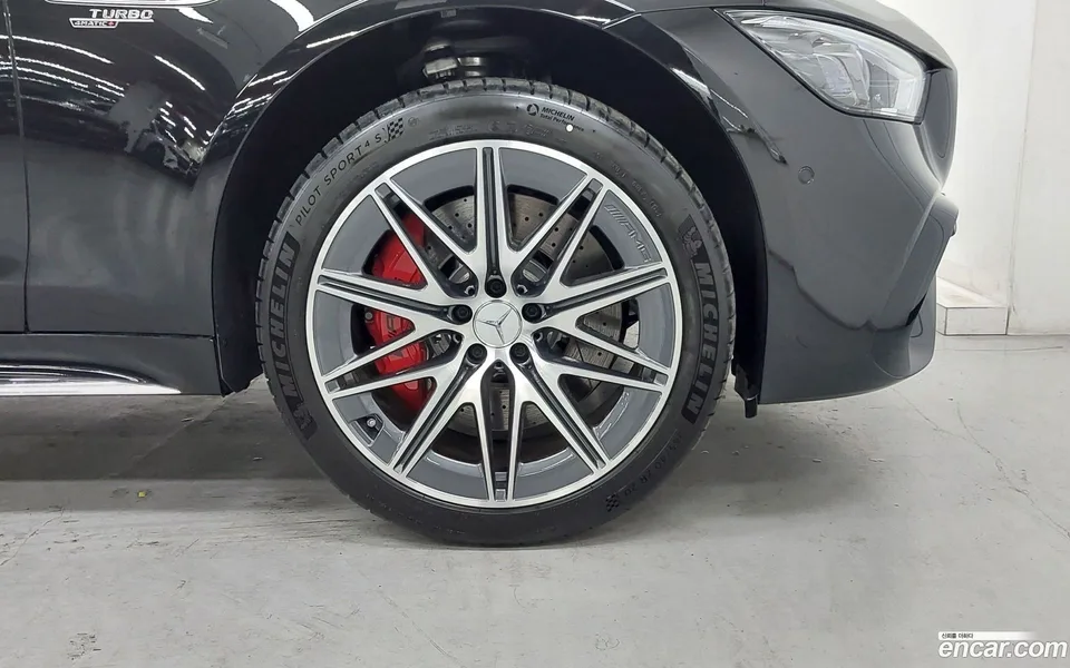 Mercedes-Benz AMG GT 4 43 4MATIC+ 2025 — миниатюра 5