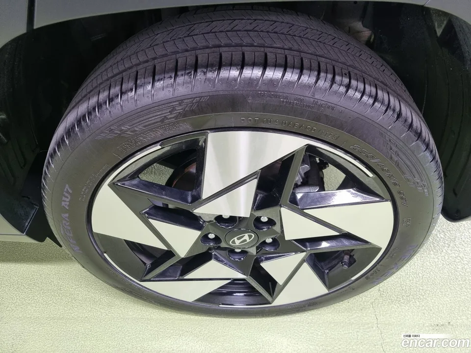 Hyundai Kona 1.6 2WD 2023 — миниатюра 5