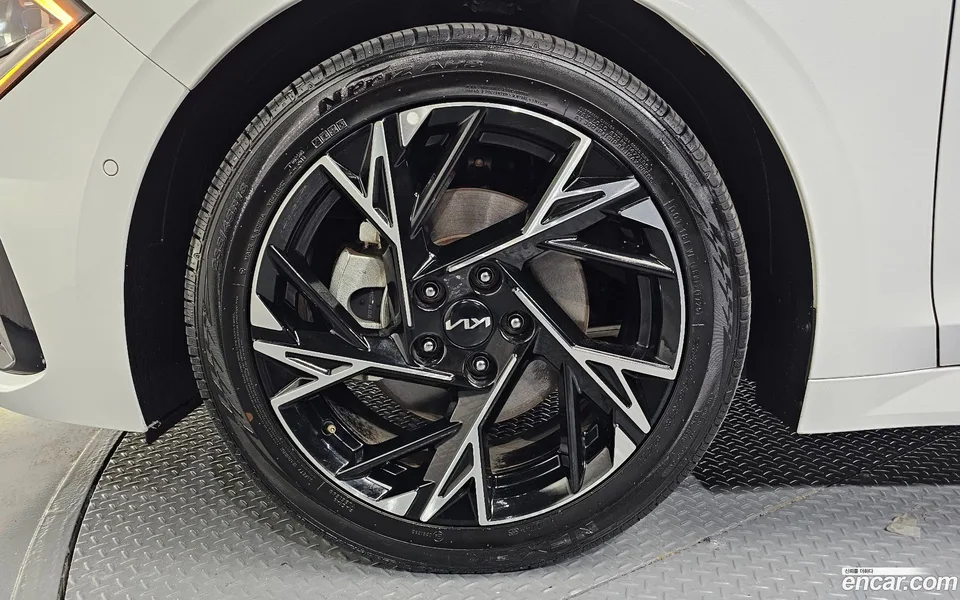 Kia K5 2.0 2024 — миниатюра 5