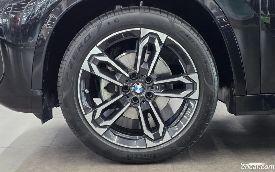 BMW X1 sDrive 20i M 2025 — миниатюра 5