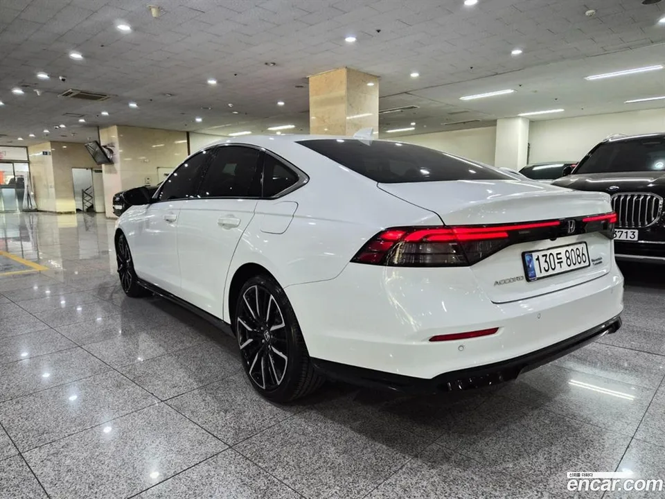 Honda Accord 2.0 2024 — миниатюра 3