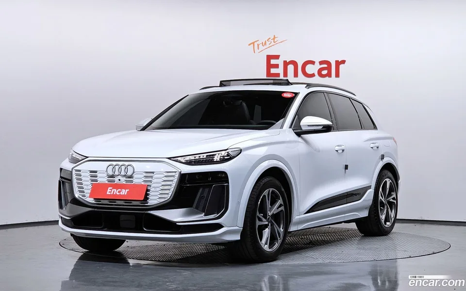 Audi Q6 e- 2025 — фото 1, купить с доставкой в Москву