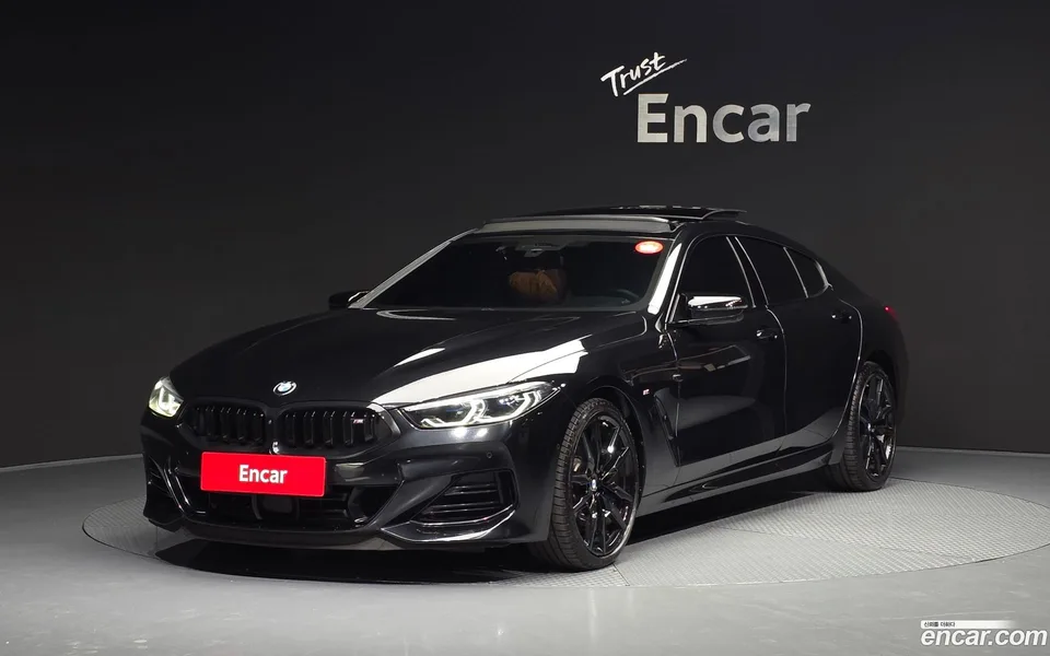 BMW 8 Series M850i xDrive 2023 — фото 1, купить с доставкой в Москву